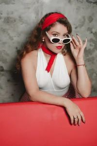 Elegance that Never Dies 🎩🌹 od BelaMiller_  5 snímek