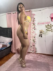 AnnaRosse1 “Golden Temptation” Pic