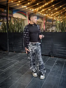 Casual in a perfect place od Camilo_X_x  3 snímek