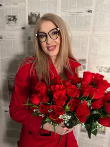 LadyLeea's Roses Sex Photo 7