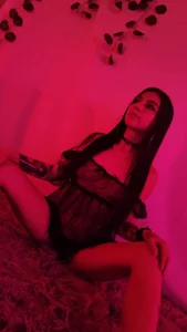 mirandaduboiss Public Pic 2