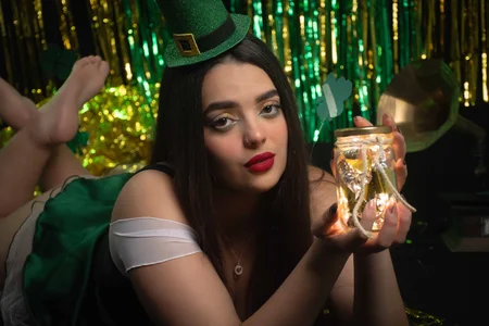 hannahst_ HAPPY SAINT PATRICK 🍀💵💸 Bilde