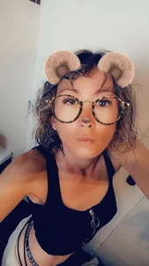 Timide_girl17 Pause nouvelle tenue Immagine  4