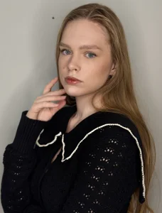 CharisBartko: Public ( 2 фото)