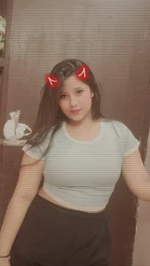 hello de priyaverma00  4 photos