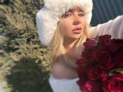 im Molly de SiberianBeauty  4 Imagens