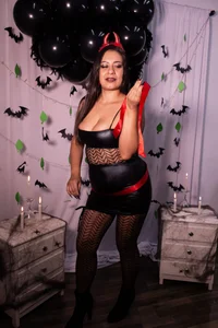 MiaCallie Your bad girl is here 😈 Pic 4