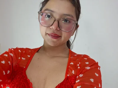 Zoow_bluussh Red is more pleasurable, isn't it? Kuva 2