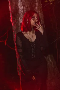 Mistress__Marcelline Mistress of the Dark Forest Foto 4