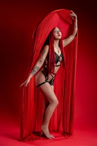 Megan_wolf1_ kullanıcısının PRE Red naugthy Megan (Full album in Fanclub) albümü -  fotoğraf