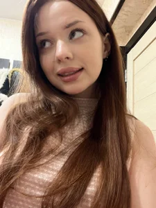 LesleyBorchのJust me lol!の 2枚の写真