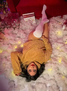 AllisonRogersX Ready to receive my gift Immagine 