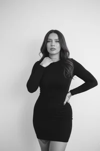 Selena_Grey1: Public ( фото)