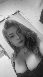 sexy_liciousxx Public 圖片