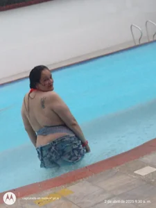 Dirty_sandy888 kullanıcısının Sandy in pool albümü -  2 fotoğraf