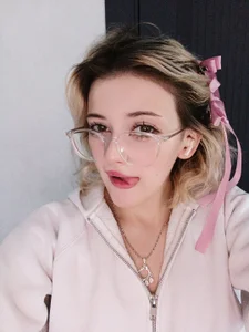 DittyKittys XXX nøgenfoto 2