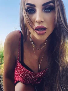 madonnaaaa Public Billede 3