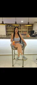 enjoying a delicious cocktail🍸 od KatyVelvet07  2 snímek