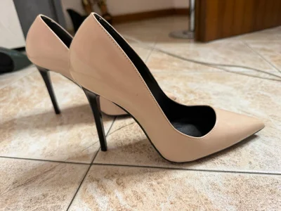 Heels 👠 od ReallyLustfulWoman  6 snímek