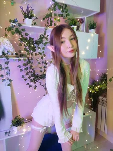 ElfredaTupy White elf Immagine 