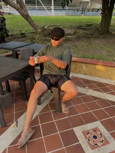 Public od Levi_66  snímek