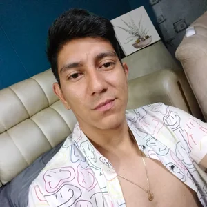 Noah-miller Public Foto 2