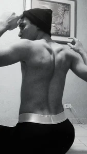 Manuel_Mateus1 something sexy  2. fénykép