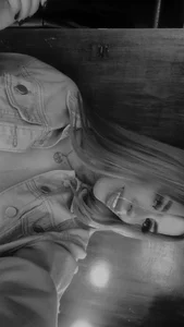 anitatoro_0 Black and white Pic