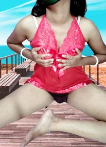 Ankhi-Rani Public Pic
