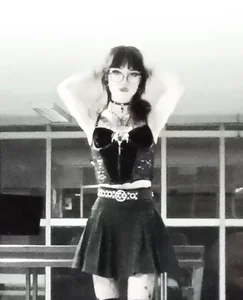 bathory_vamps Yes, I am a sexy dollYes, I am a sexy doll Foto