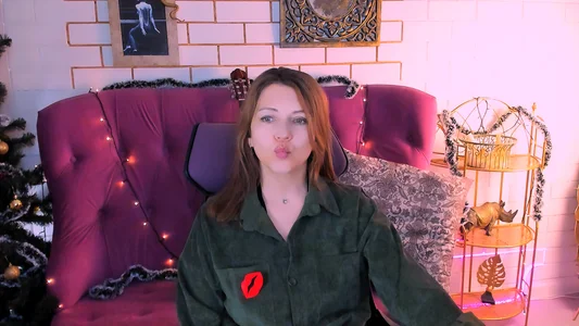 NicoleHitman It's just me, in a military style. Pic 7