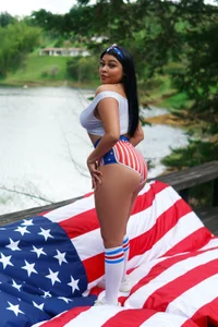 EmaBakker Independence day❣👑 Pic