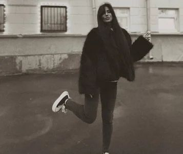 CharimgSabrina Public 사진 4