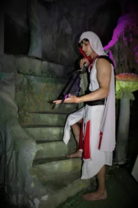 dirty-boss: Put on an Assassin costume with a metal chain mail sword 1600 tokens ( 4 фото)