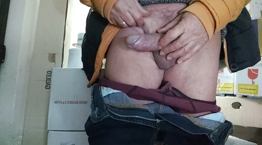 jhonschen's Una masturbazione lenta Sex Photo 9