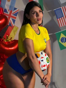 CharlotteCox_ World Cup ⚽ Bilde 2