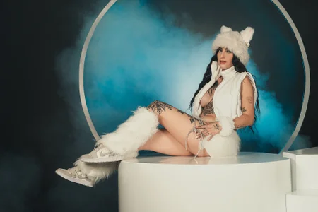 MilaLawrence Sweet like candy Pic 2