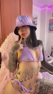 Valerykat_ I love purple 💕💕 Pic 3