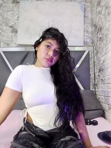 MAMI🤤 de EvansDarling  5 Imagens