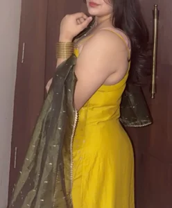 Cutie 🥰🥰 de Beautiful_Simran Foto 2