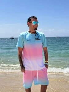 brandon_mike I love the beach Pic 2