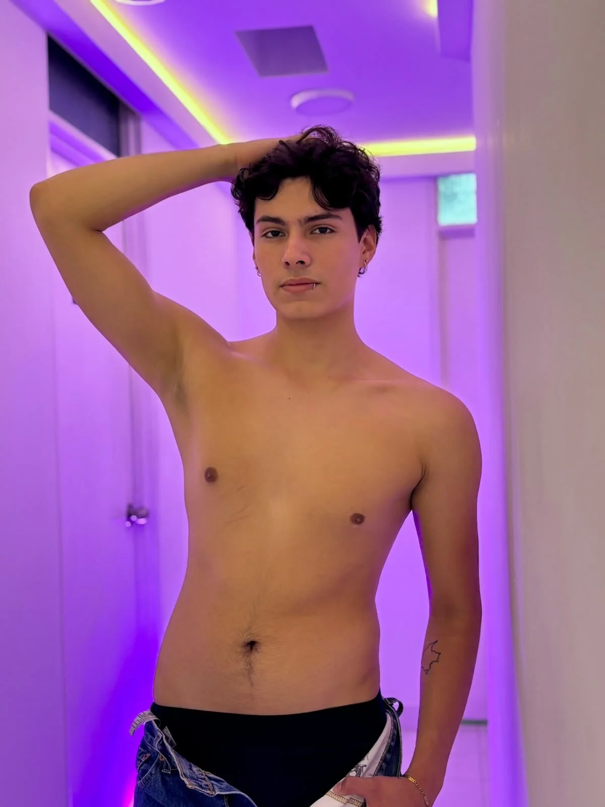 Esteban_Fire Public 사진
