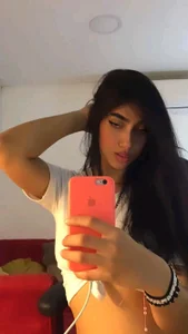 KyllieMarshall: 🙈🙈 ( 2 фото)