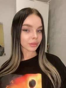 EdythBousteads XXX nøgenfoto 4