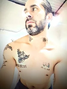 1Amarguetix kullanıcısının Iluminación albümü -  8 fotoğraf