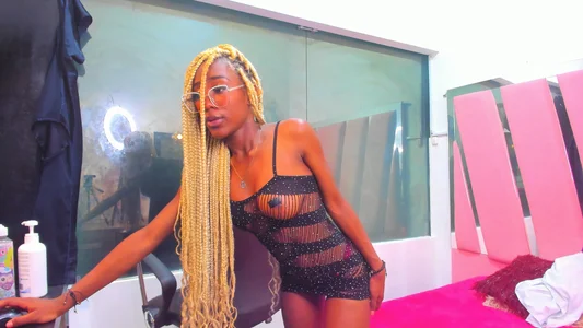 deyy_madissonn A blonde girl صورة واحدة|deyy_madissonn A blonde girl صورتان|deyy_madissonn A blonde girl  3 صور|deyy_madissonn A blonde girl  3 صورة