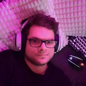 Whyteshadow4235 Public Pic 3