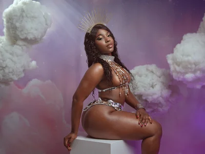 𝒀𝒐𝒖𝒓 𝒑𝒆𝒓𝒇𝒆𝒄𝒕 𝒏𝒂𝒖𝒈𝒉𝒕𝒚 𝒂𝒏𝒈𝒆𝒍 👻 de IrisJones_ Foto 4