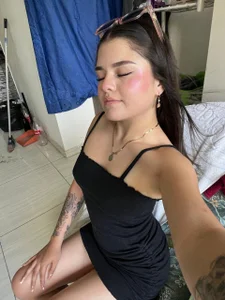 Camila_Duarte_ I cute Pic 4