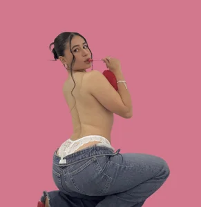 ChloeTurner_ Valentine energy💞 Pic